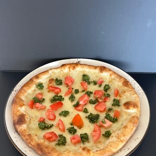 Caprese 16"